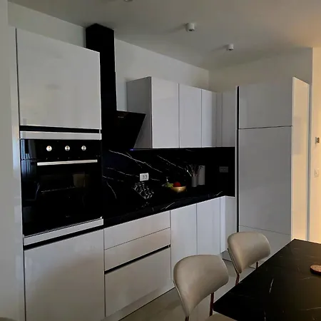 Mary Deluxe Apartman